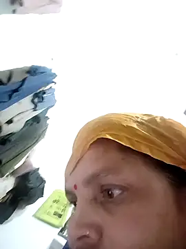 Snapshot of Payal950 chatting on February 11, 2026, 10:48 pm Payal950 online show from February 11, 2026, 10:48 pm