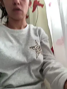 Snapshot of StrapPink chatting on March 26, 2026, 11:27 am StrapPink online show from March 26, 2026, 11:27 am