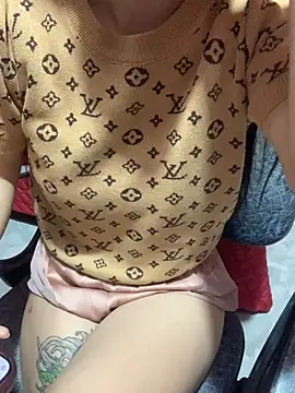 Tieuvi 18 online show from October 22, 2025, 10:53 pm