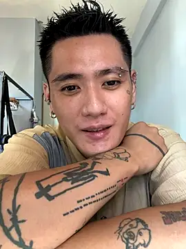 marz-z7-o online show from October 16, 2025, 5:19 am