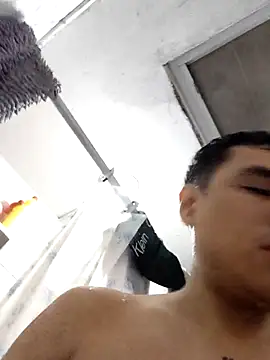 Snapshot of Exotic19cm chatting on December 15, 2025, 10:47 pm Exotic19cm online show from December 15, 2025, 10:47 pm