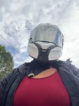 AlannaEvons online show from March 30, 2026, 7:59 pm