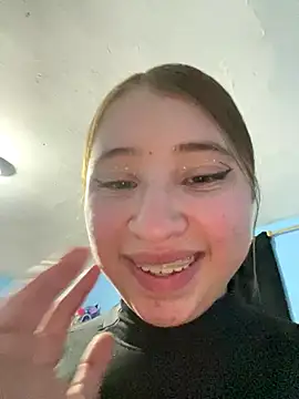 mia skys online show from January 7, 2026, 3:09 am