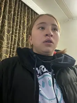 mia skys online show from February 23, 2026, 10:23 am