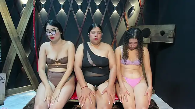 BDSM Vantablack   online show from April 8, 2026, 12:49 pm