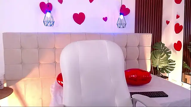 Snapshot of athenea_fox chatting on March 17, 2026, 1:58 pm athenea fox online show from March 17, 2026, 1:58 pm