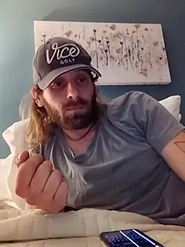 Brabbit3211 online show from September 15, 2025, 11:27 pm