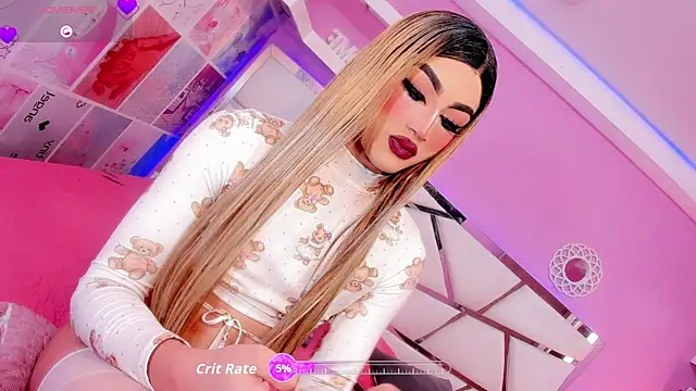 Miacuteee online show from November 4, 2025, 8:30 pm