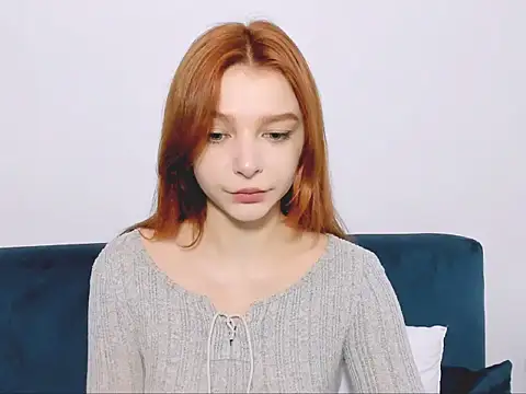 AmberSensitive online show from December 19, 2025, 7:04 am