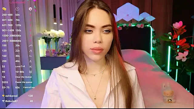 Snapshot of MimiFors chatting on November 26, 2025, 4:41 pm MimiFors online show from November 26, 2025, 4:41 pm