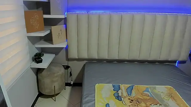 Maraia Ford online show from October 1, 2025, 8:04 pm