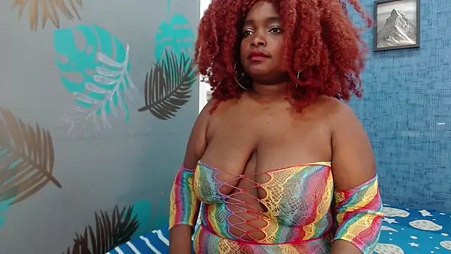 Snapshot of isabella_brown1 chatting on October 29, 2025, 11:12 am isabella brown1 online show from October 29, 2025, 11:12 am