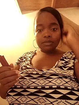 Snapshot of isabella_brown1 chatting on December 19, 2025, 10:00 am isabella brown1 online show from December 19, 2025, 10:00 am