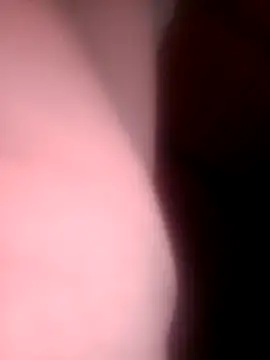 Snapshot of isabella_brown1 chatting on March 6, 2026, 8:44 am isabella brown1 online show from March 6, 2026, 8:44 am