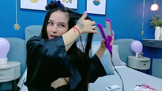 Ashley Evans22 online show from October 15, 2025, 7:58 pm