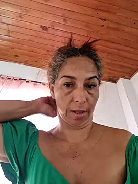 maleja23 online show from February 12, 2026, 8:04 pm