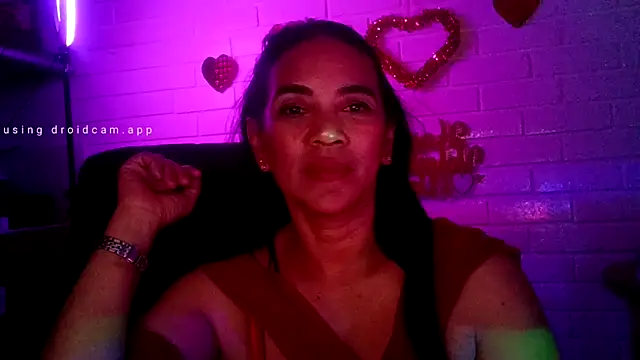 Snapshot of MiiaVelasquez chatting on February 11, 2026, 4:39 am MiiaVelasquez online show from February 11, 2026, 4:39 am