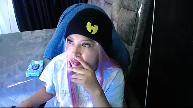 Snapshot of konojan_6 chatting on December 22, 2025, 2:58 pm konojan 6 online show from December 22, 2025, 2:58 pm