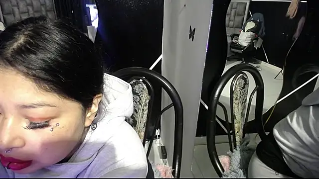 Snapshot of konojan_6 chatting on February 1, 2026, 5:00 pm konojan 6 online show from February 1, 2026, 5:00 pm