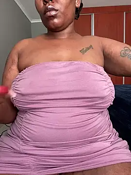 fatpussydallx online show from July 13, 2026, 8:06 am