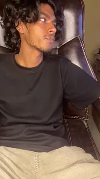 thecatfish online show from November 17, 2025, 11:38 am