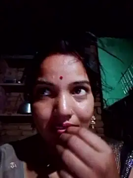 Snapshot of Seema_guptaji chatting on May 27, 2026, 8:06 pm Seema guptaji online show from May 27, 2026, 8:06 pm