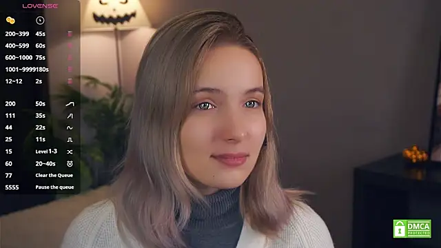 Snapshot of HongTomczak chatting on November 21, 2025, 7:51 am HongTomczak online show from November 21, 2025, 7:51 am