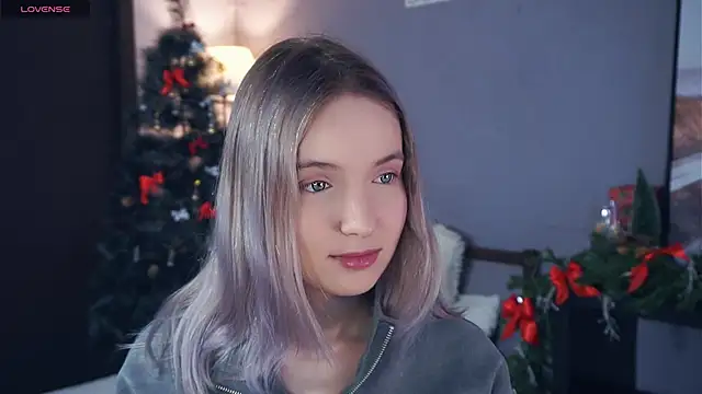 Snapshot of HongTomczak chatting on January 8, 2026, 7:43 am HongTomczak online show from January 8, 2026, 7:43 am