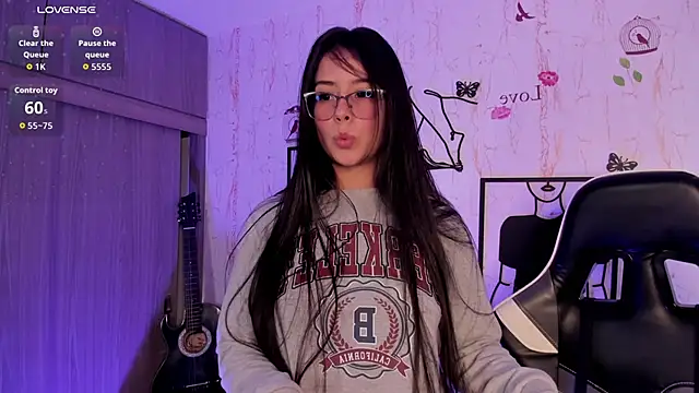 Snapshot of carito_k chatting on November 9, 2025, 8:07 pm carito k online show from November 9, 2025, 8:07 pm