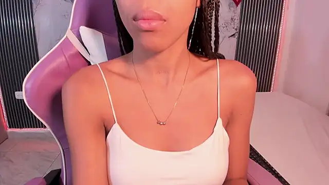 Snapshot of Mia_Duarte1 chatting on February 19, 2026, 7:32 pm Mia Duarte1 online show from February 19, 2026, 7:32 pm