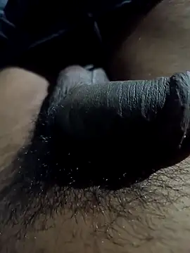 Snapshot of TSPRAJ0 chatting on December 18, 2025, 3:40 pm TSPRAJ0 online show from December 18, 2025, 3:40 pm