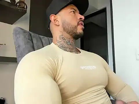 Snapshot of Michael_Fame chatting on March 11, 2026, 1:06 pm Michael Fame online show from March 11, 2026, 1:06 pm