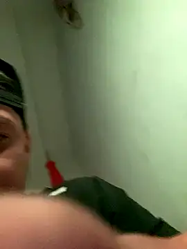 Jrivera22 online show from November 25, 2025, 5:29 am