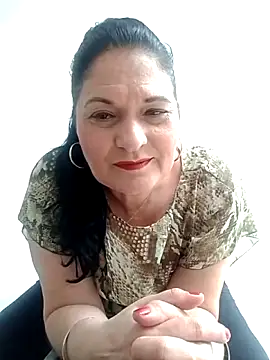 Lenacorbet online show from November 24, 2025, 6:51 pm