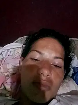 Snapshot of Lagataymoreno chatting on November 25, 2025, 7:58 pm Lagataymoreno online show from November 25, 2025, 7:58 pm