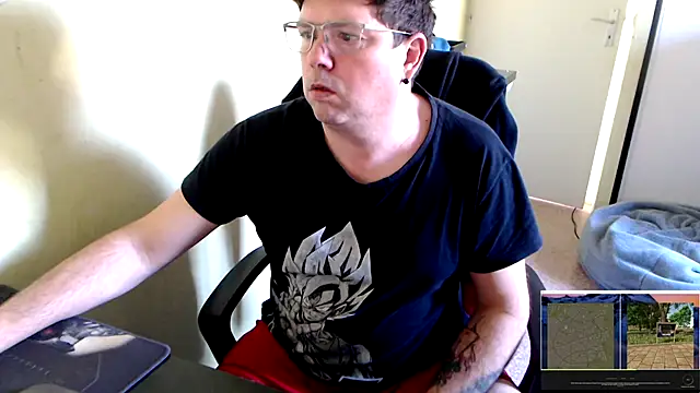 Snapshot of blueandwhite1 chatting on March 4, 2025, 3:37 pm blueandwhite1 online show from March 4, 2025, 3:37 pm