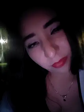 Snapshot of isabella_lovem chatting on April 29, 2026, 5:33 am isabella lovem online show from April 29, 2026, 5:33 am