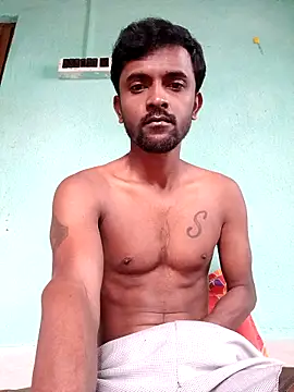 Snapshot of ShinuRoy chatting on November 7, 2025, 12:43 am ShinuRoy online show from November 7, 2025, 12:43 am