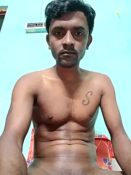 Snapshot of ShinuRoy chatting on November 28, 2025, 11:51 pm ShinuRoy online show from November 28, 2025, 11:51 pm