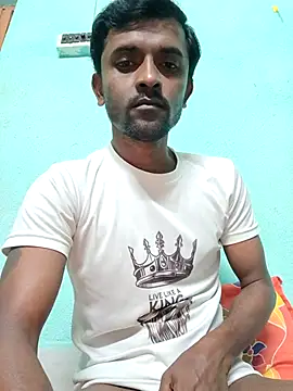 Snapshot of ShinuRoy chatting on December 3, 2025, 12:03 pm ShinuRoy online show from December 3, 2025, 12:03 pm