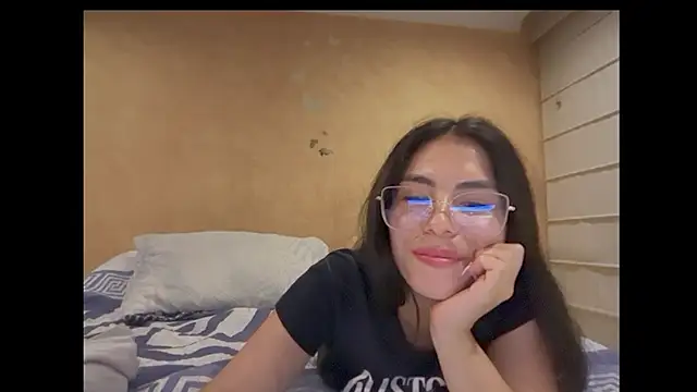 sasha jonne online show from January 12, 2026, 6:40 am