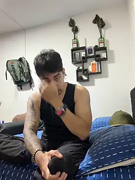 Snapshot of Jaguer2213 chatting on November 21, 2025, 1:59 am Jaguer2213 online show from November 21, 2025, 1:59 am