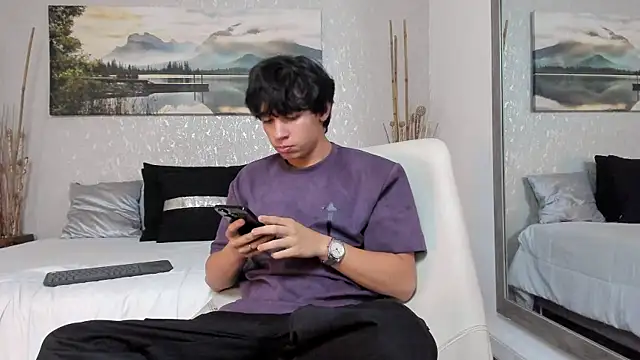 Tyler durten online show from September 17, 2025, 3:08 am