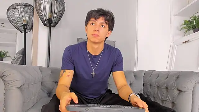 Tyler durten online show from October 18, 2025, 3:09 am