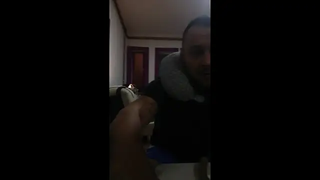 kaskosexydad39 online show from October 27, 2025, 1:31 am