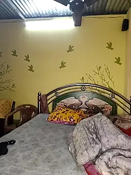 Snapshot of Love143A chatting on December 14, 2025, 4:18 am Love143A online show from December 14, 2025, 4:18 am