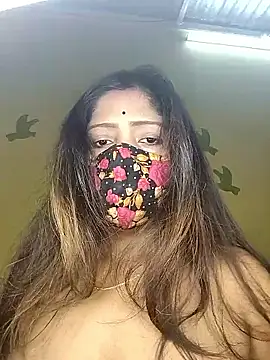 Snapshot of Love143A chatting on January 19, 2026, 4:38 am Love143A online show from January 19, 2026, 4:38 am