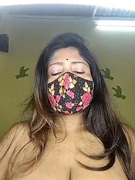 Snapshot of Love143A chatting on February 1, 2026, 4:33 am Love143A online show from February 1, 2026, 4:33 am