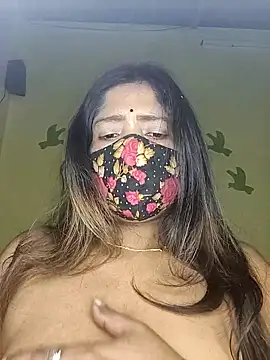 Snapshot of Love143A chatting on February 19, 2026, 3:46 am Love143A online show from February 19, 2026, 3:46 am