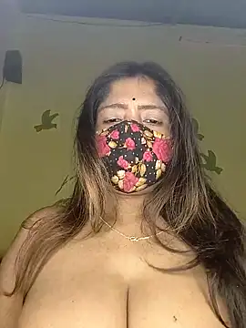 Snapshot of Love143A chatting on February 20, 2026, 3:36 am Love143A online show from February 20, 2026, 3:36 am